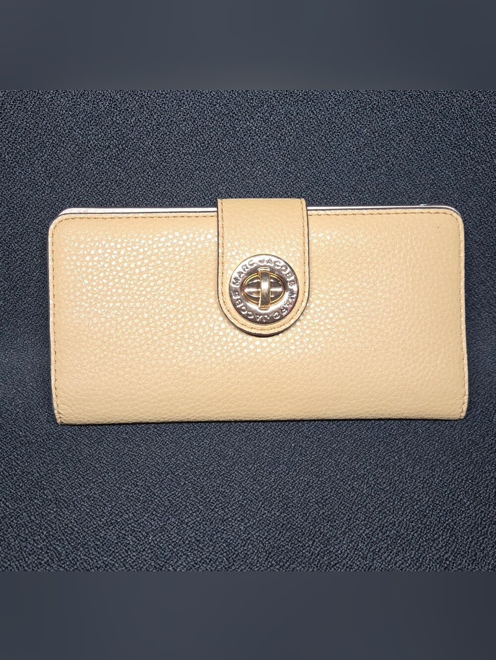 Marc Jacobs Beige Pebbled Leather Wallet